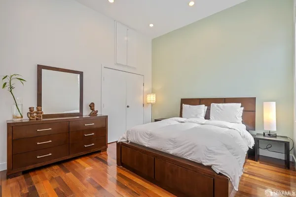 $1,695,000 | 541 Divisadero Street, San Francisco, CA 94117