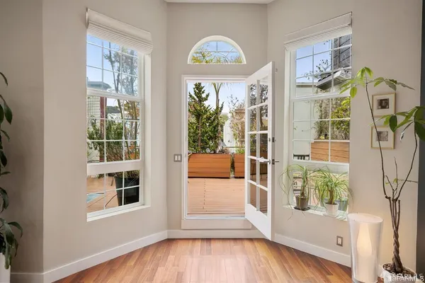$1,695,000 | 541 Divisadero Street, San Francisco, CA 94117