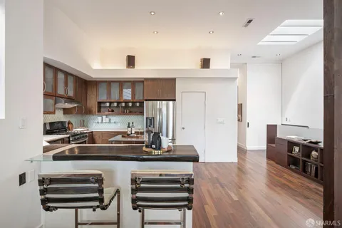 $1,649,000 | 541 Divisadero Street, San Francisco, CA 94117