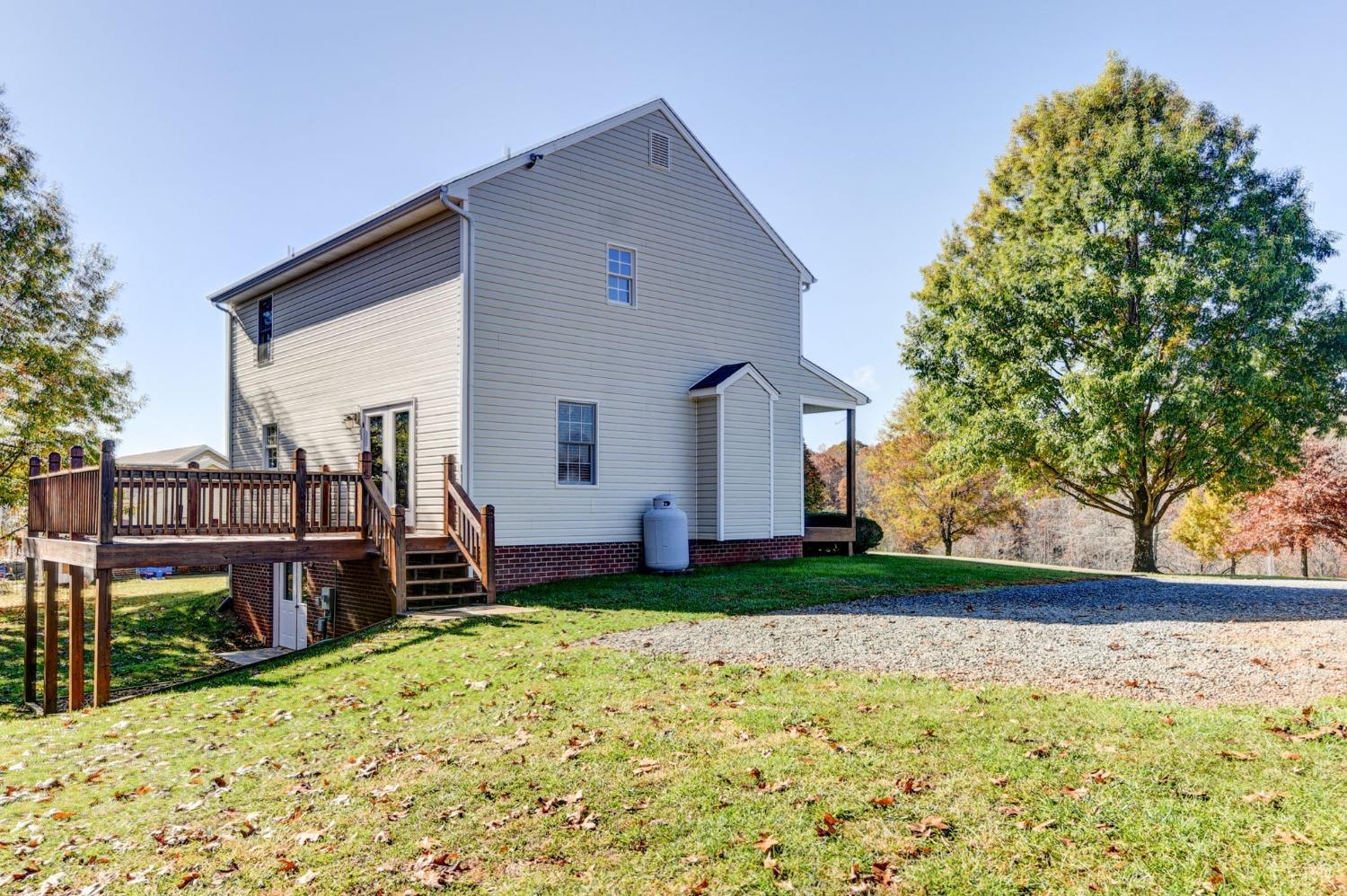3636 White Road Forest, VA 24551 - Photo 40 of 44 a front view of a house with garden