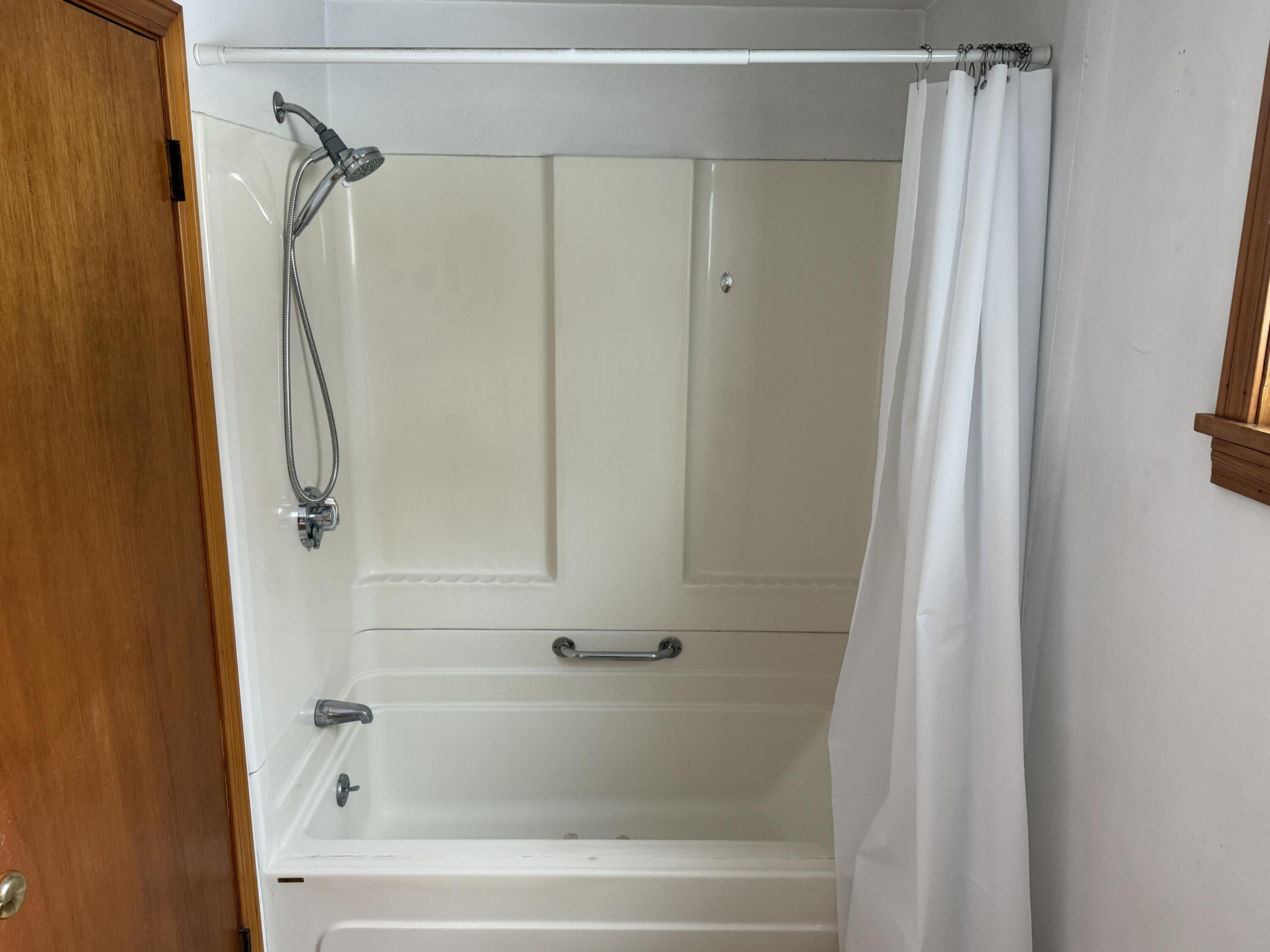 34 Pepperell Street Saco, ME 04072 - Photo 16 of 33 16