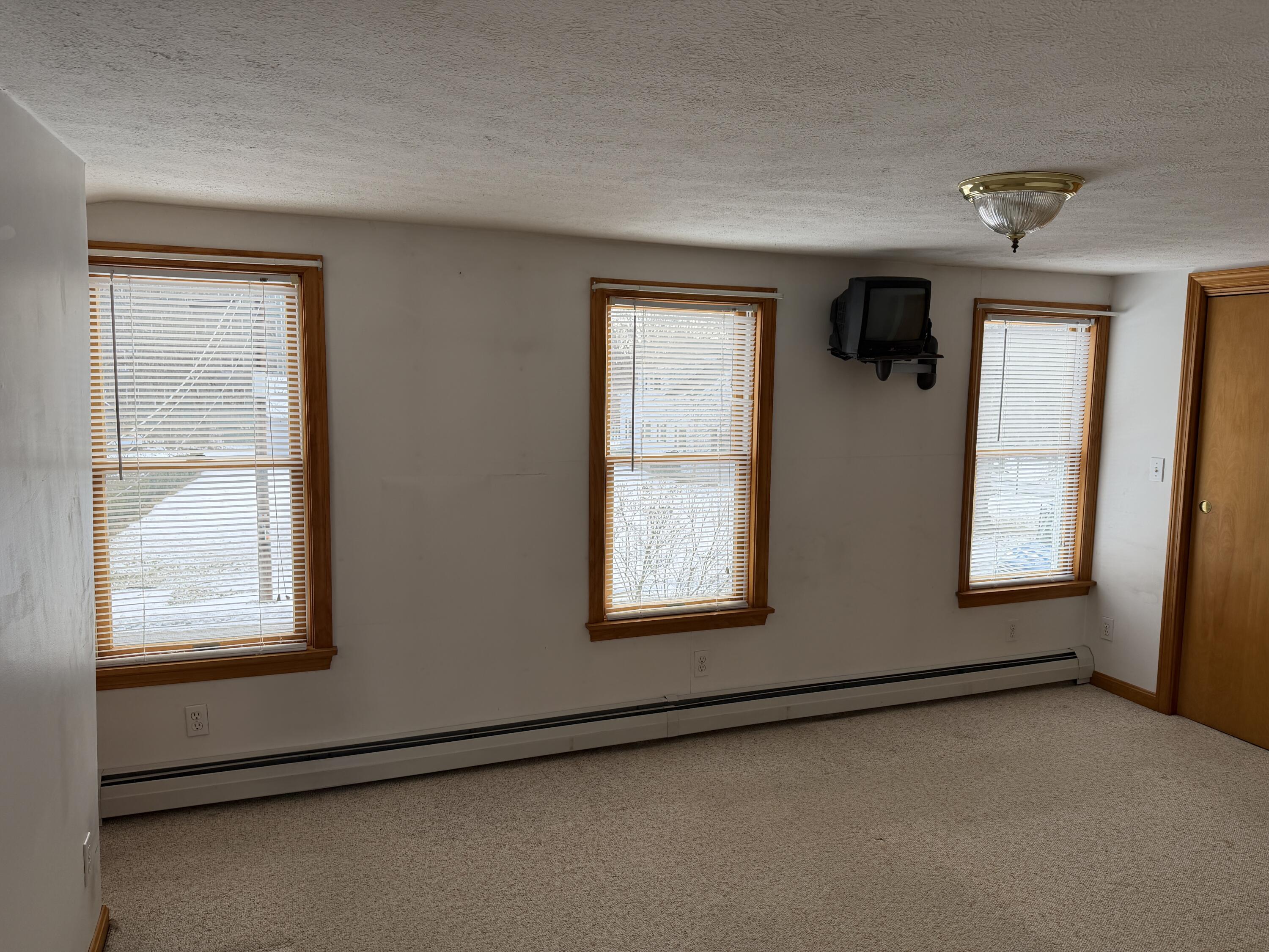 34 Pepperell Street Saco, ME 04072 - Photo 26 of 33 26