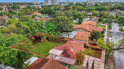 $725,000 | 3951 Southwest 2nd Terrace, Miami, FL 33134