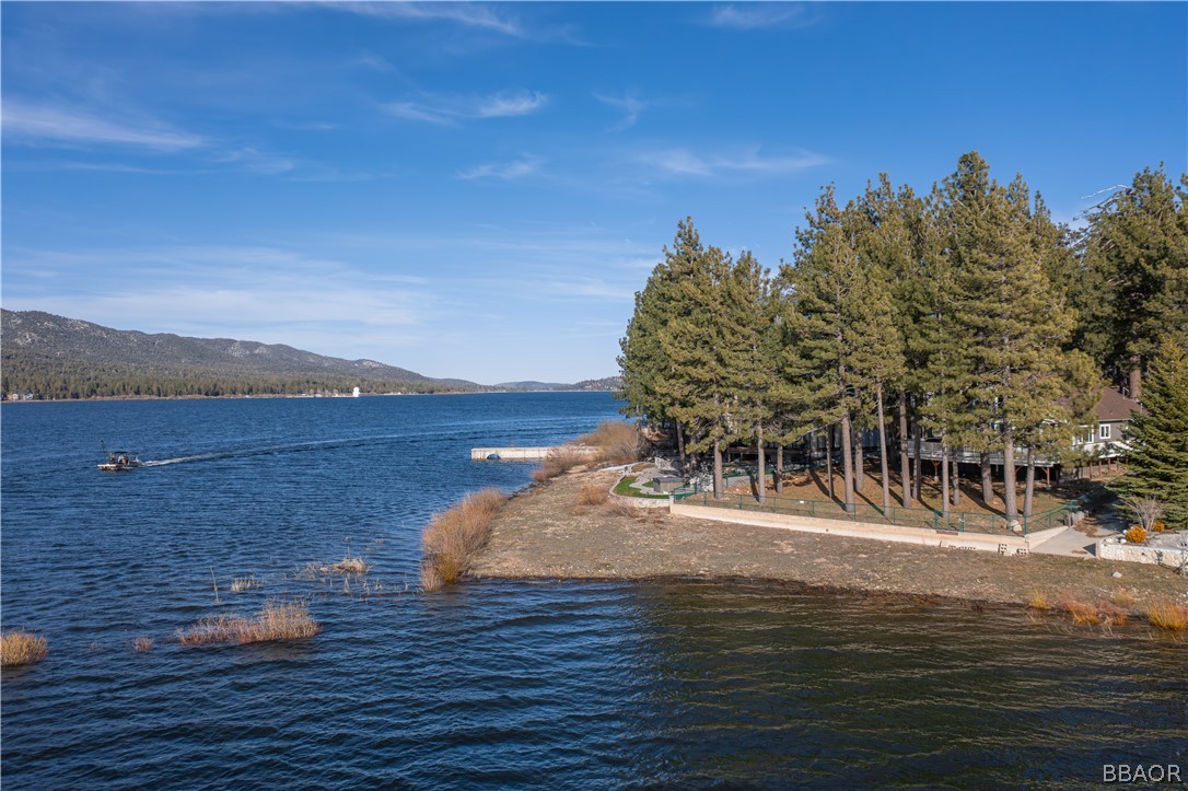 136 Round Drive Big Bear Lake, CA 92315 - Photo 41 of 45 a view of a ocean view