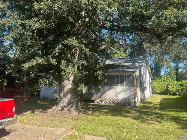 $15,000 | 2110 Union Street, Lecompte, LA 71346