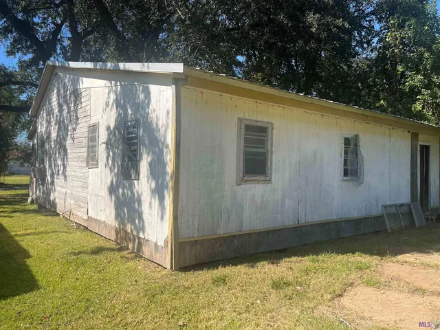 $15,000 | 2110 Union Street, Lecompte, LA 71346