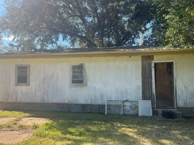 $15,000 | 2110 Union Street, Lecompte, LA 71346