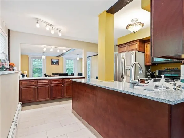 $549,000 | 295 Main Street, Cranston, RI 02831