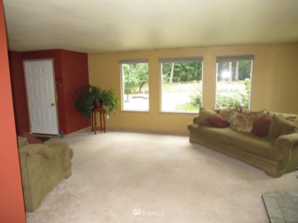 5422 Gifford Road Southwest Olympia, WA 98512 - Photo 16 of 25 Gallery Image 16