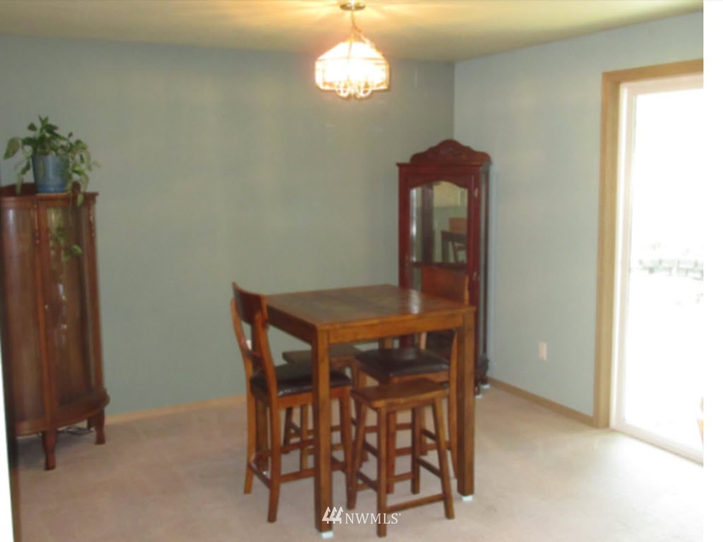 5422 Gifford Road Southwest Olympia, WA 98512 - Photo 6 of 25 Gallery Image 6