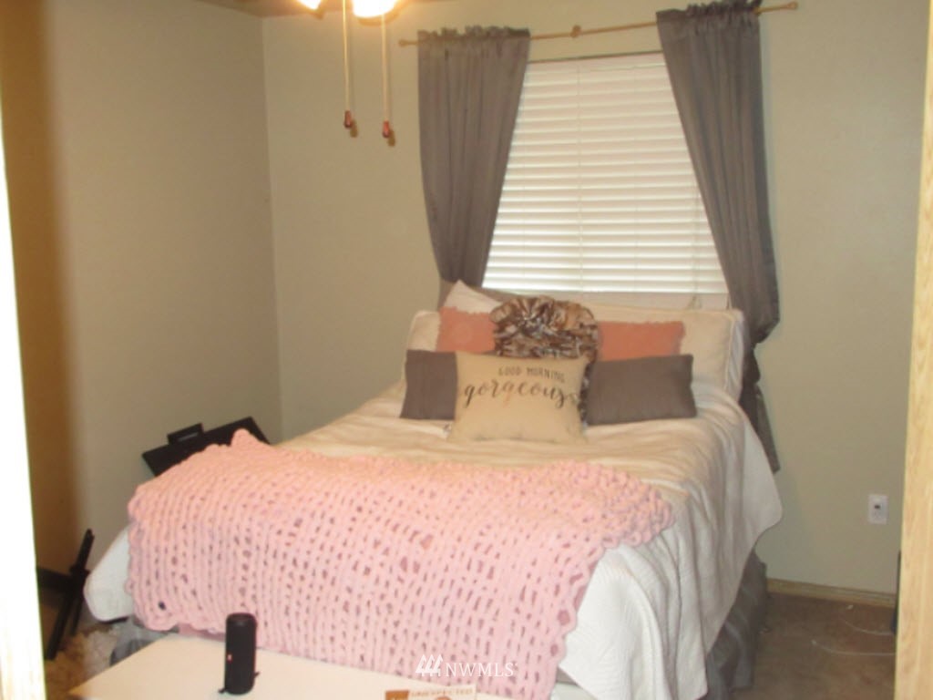 5422 Gifford Road Southwest Olympia, WA 98512 - Photo 9 of 25 Gallery Image 9