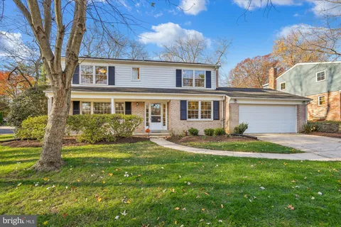 $975,000 | 11914 Goya Drive, Potomac, MD 20854