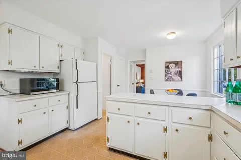 $975,000 | 11914 Goya Drive, Potomac, MD 20854