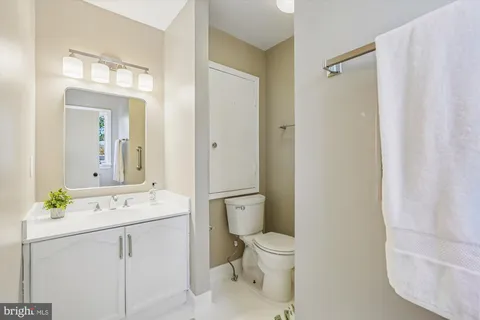 $975,000 | 11914 Goya Drive, Potomac, MD 20854