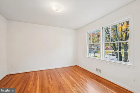 $975,000 | 11914 Goya Drive, Potomac, MD 20854