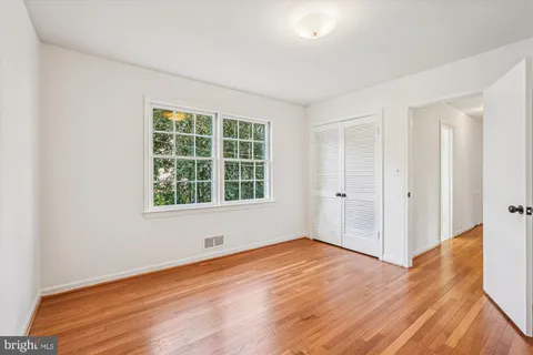 $975,000 | 11914 Goya Drive, Potomac, MD 20854