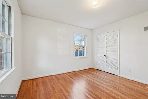 $975,000 | 11914 Goya Drive, Potomac, MD 20854