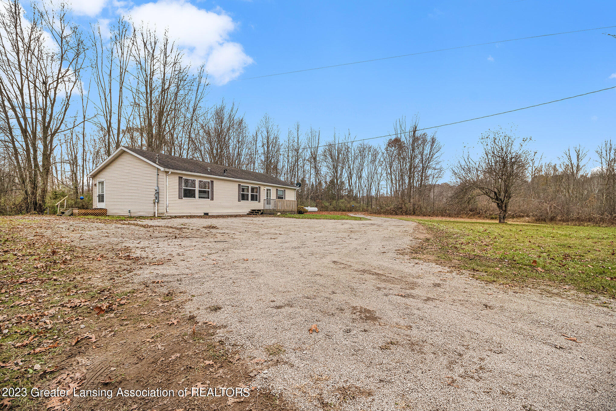 13249 Rockwell Road Stockbridge, MI 49285 - Photo 25 of 30 003_img_5253