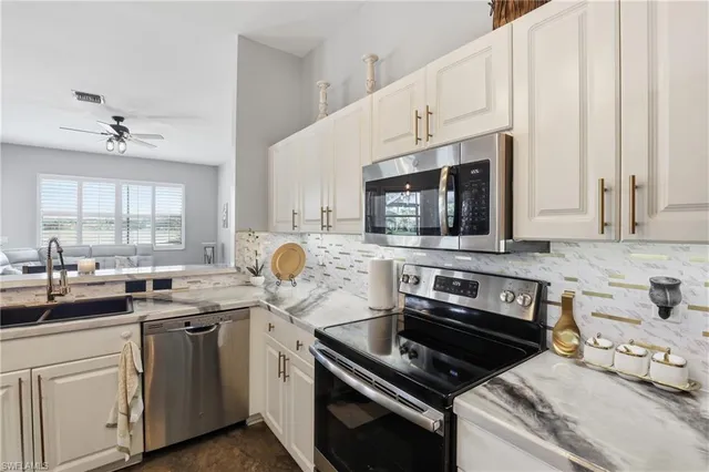 $575,500 | 3236 Potomac Court, Naples, FL 34120