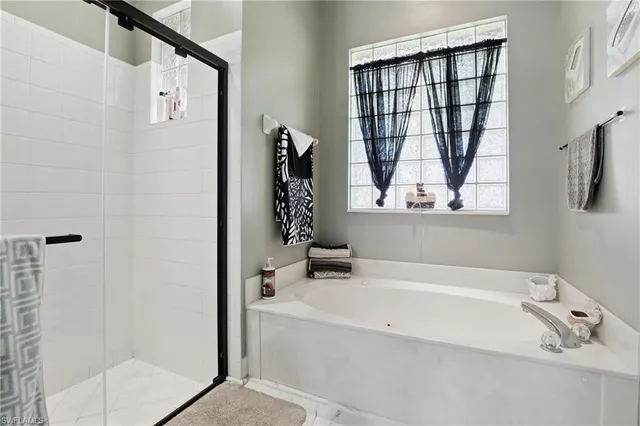 $575,500 | 3236 Potomac Court, Naples, FL 34120