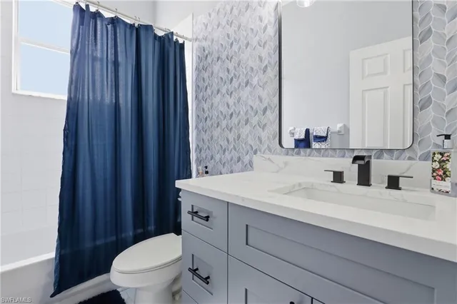 $575,500 | 3236 Potomac Court, Naples, FL 34120