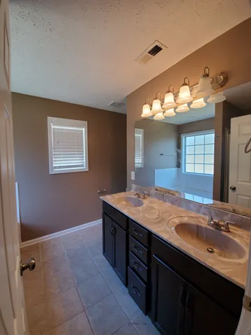 $2,275 | 1256 Morstead Drive, Clarksville, TN 37042