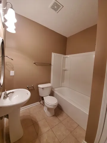 $2,275 | 1256 Morstead Drive, Clarksville, TN 37042