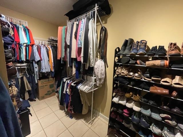 1010 Harmon Drive Atoka, TN 38004 - Photo 17 of 20 a walk in closet