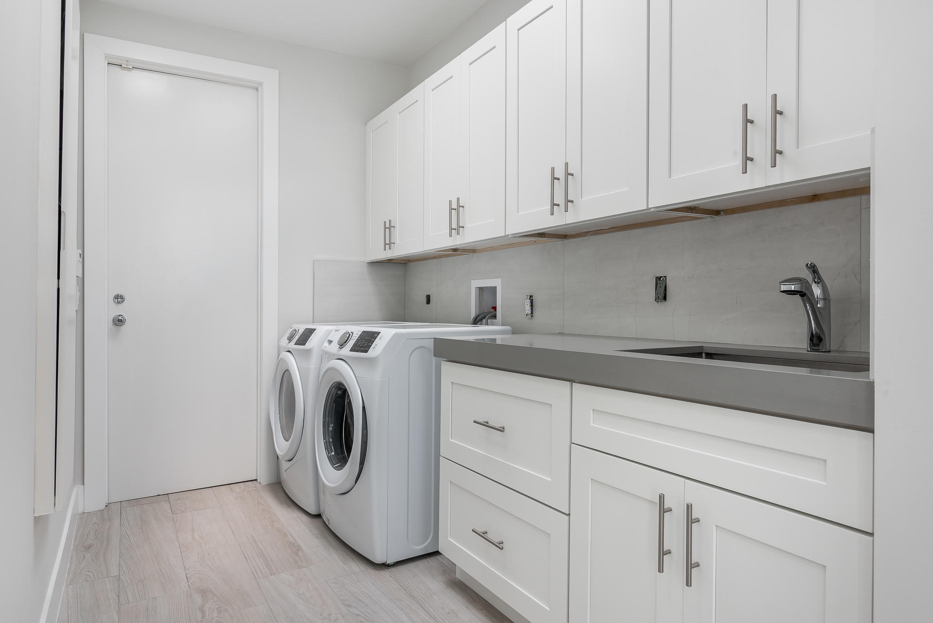 5370 Ascot Bend Road Boca Raton, FL 33496 - Photo 17 of 19 Laundry Room