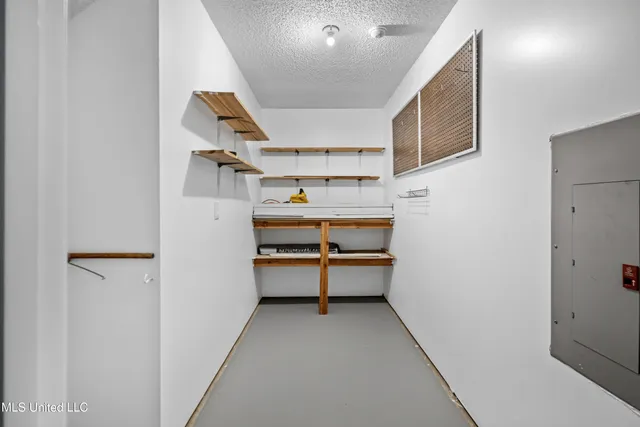 $372,500 | 8675 Cedar Farms Drive, Cordova, TN 38016