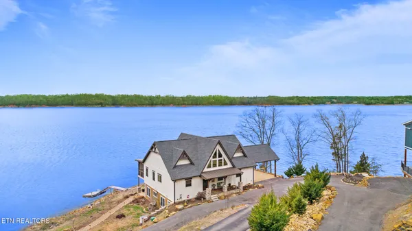 $1,950,000 | 1839 Stone Bridge Drive, Dandridge, TN 37725