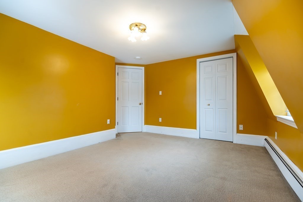 19 Elm Court Andover, MA 01810 - Photo 18 of 24