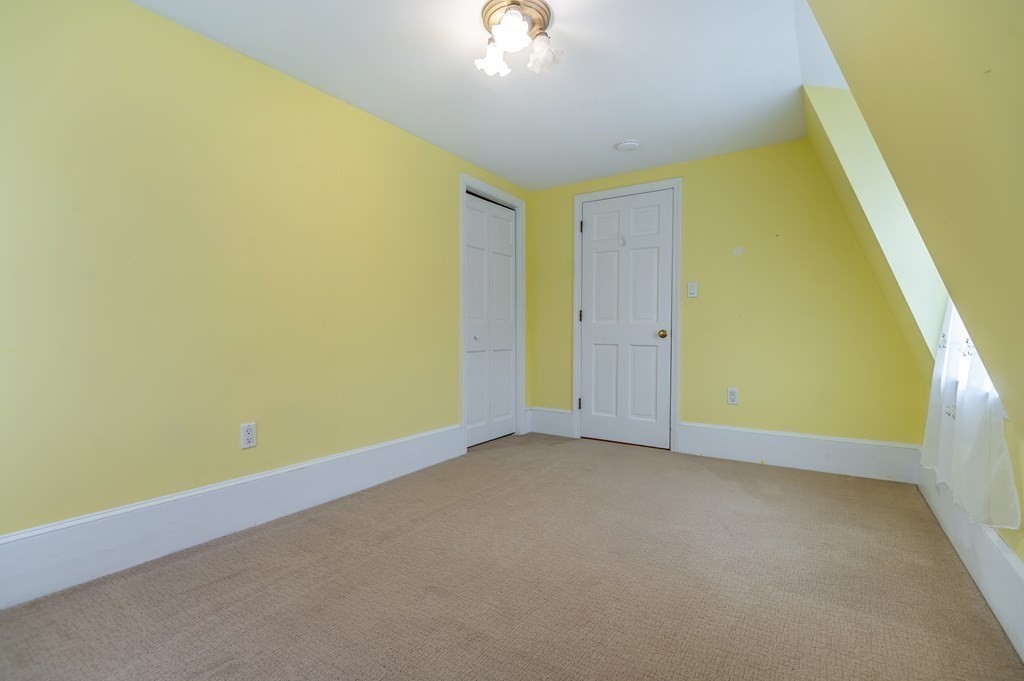 19 Elm Court Andover, MA 01810 - Photo 21 of 24