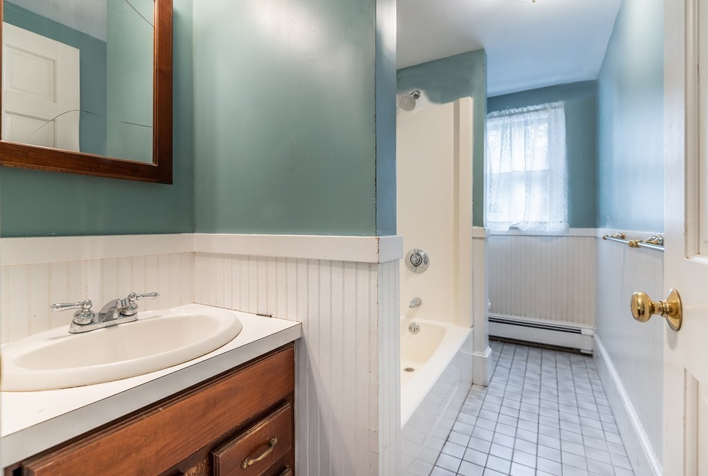 19 Elm Court Andover, MA 01810 - Photo 22 of 24