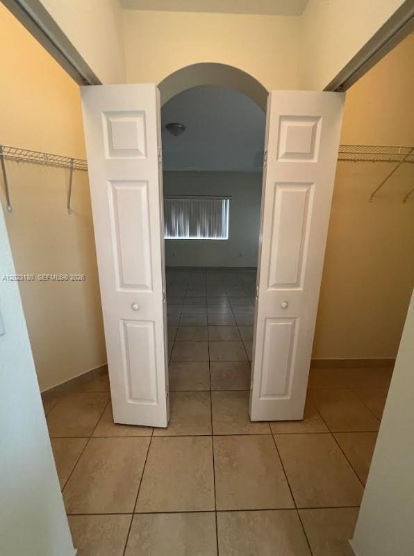 1423 Northeast 40th Road, Unit 1423 Homestead, FL 33033 - Photo 2 of 15