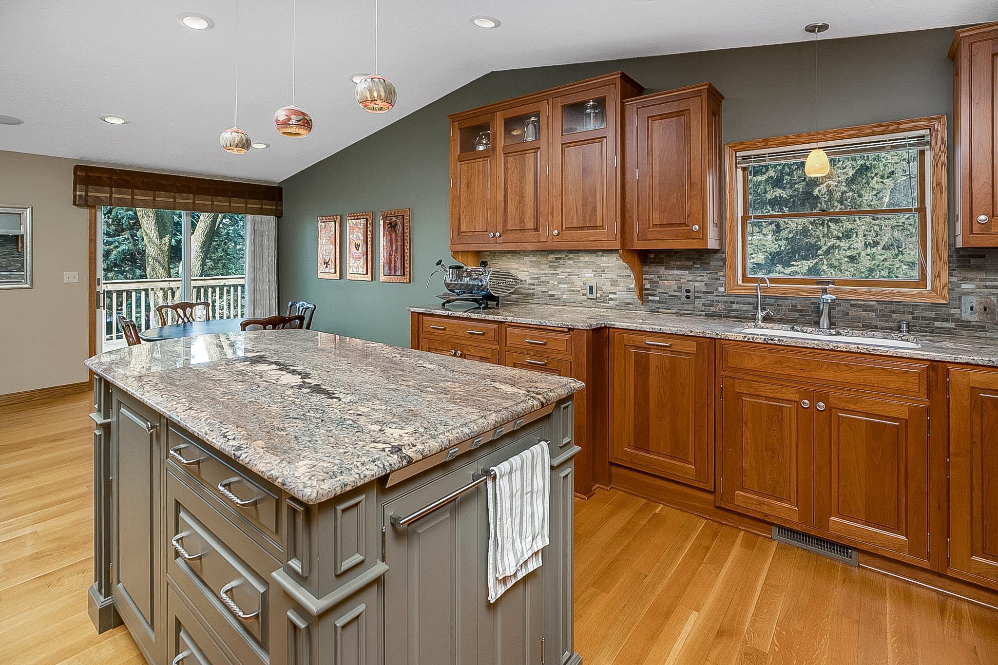 811 Northland Lane Rochester, MN 55906 - Photo 14 of 50 Gallery Image 14