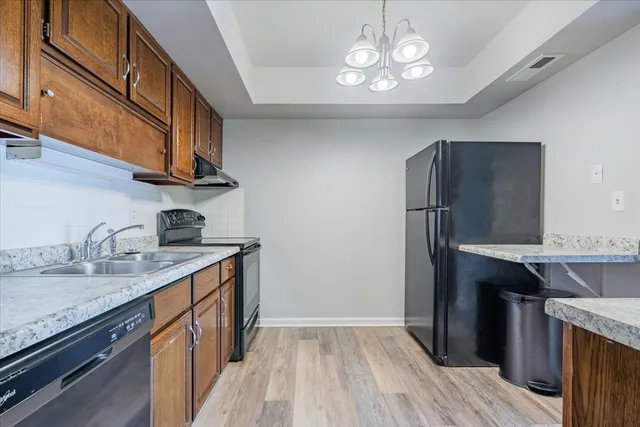 $129,500 | 111 Rust Road, Unit 211, Bloomington, IL 61701