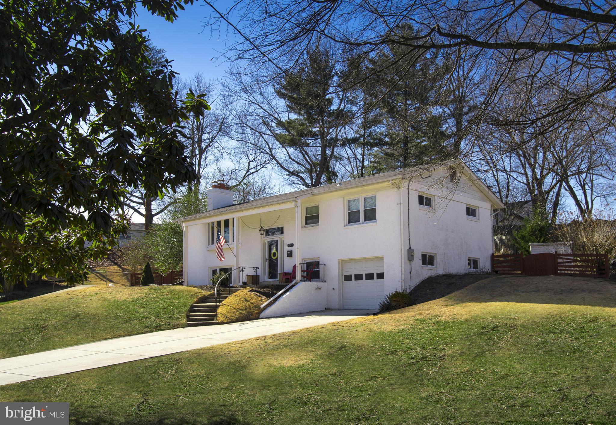 8312 Ramsgate Court Alexandria, VA 22309 - Photo 1 of 25 Exterior (Front)