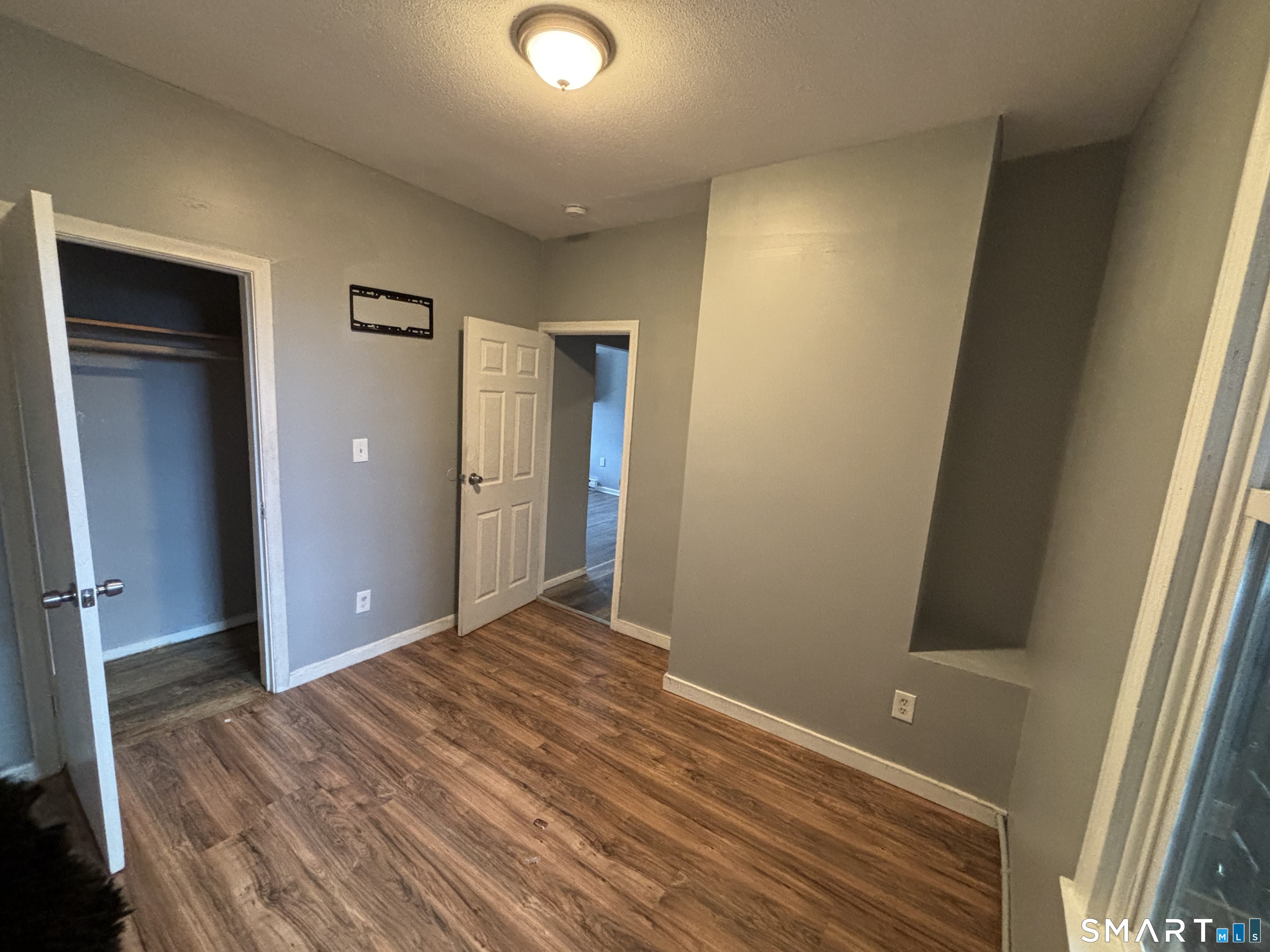 2370 Main Street Hartford, CT 06120 - Photo 5 of 7 a view of empty room