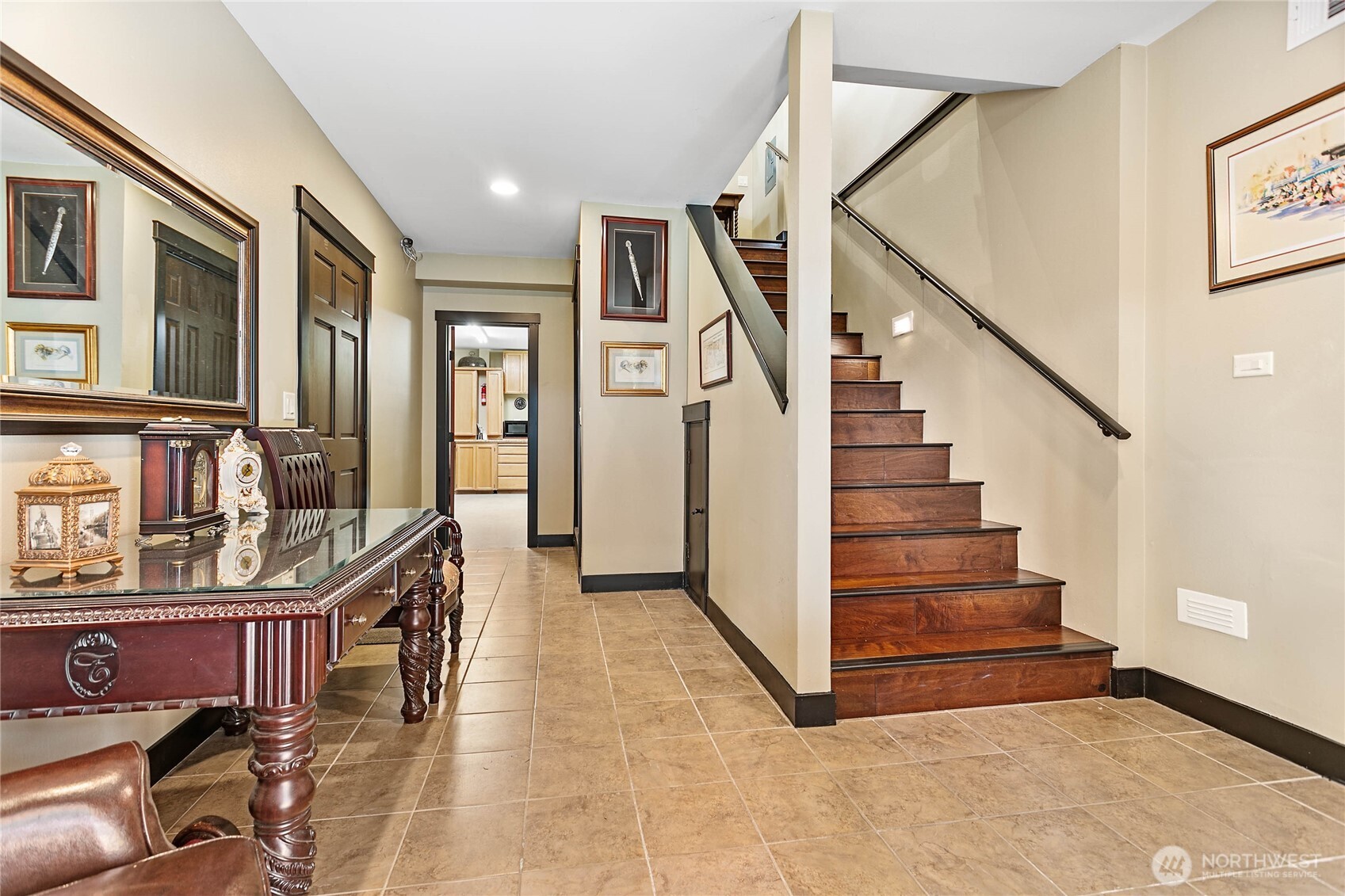 1082 West Smith Road Bellingham, WA 98226 - Photo 6 of 38 a view of entryway and hall