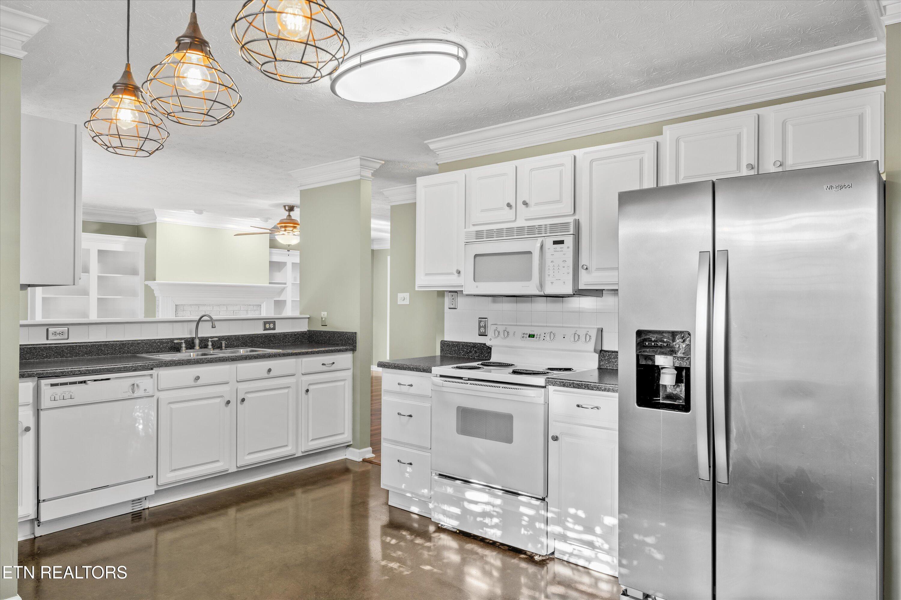 324 Ashworth Trail Powell, TN 37849 - Photo 20 of 47 15-324 Ashworth Trail-10