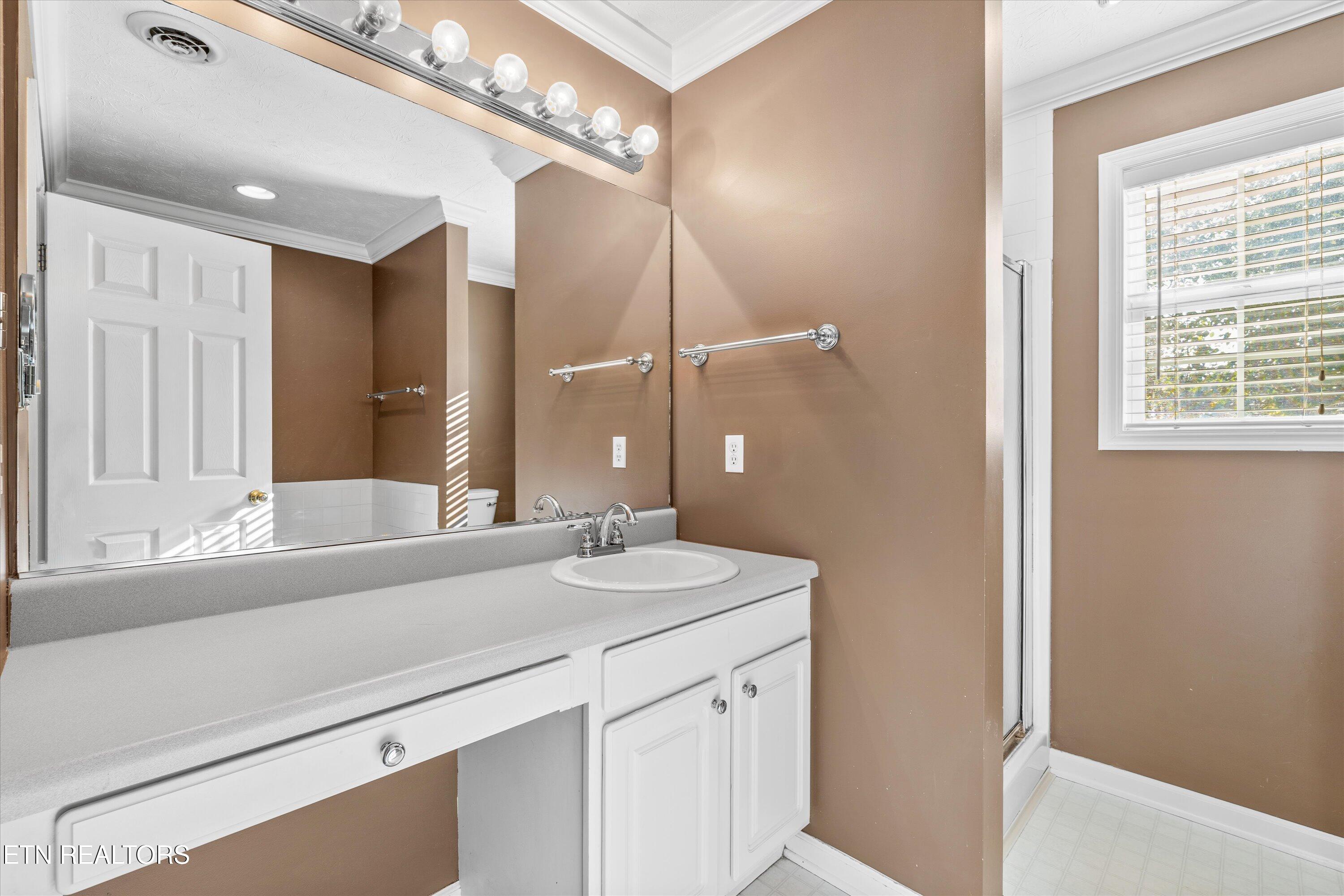 324 Ashworth Trail Powell, TN 37849 - Photo 29 of 47 22-324 Ashworth Trail-20