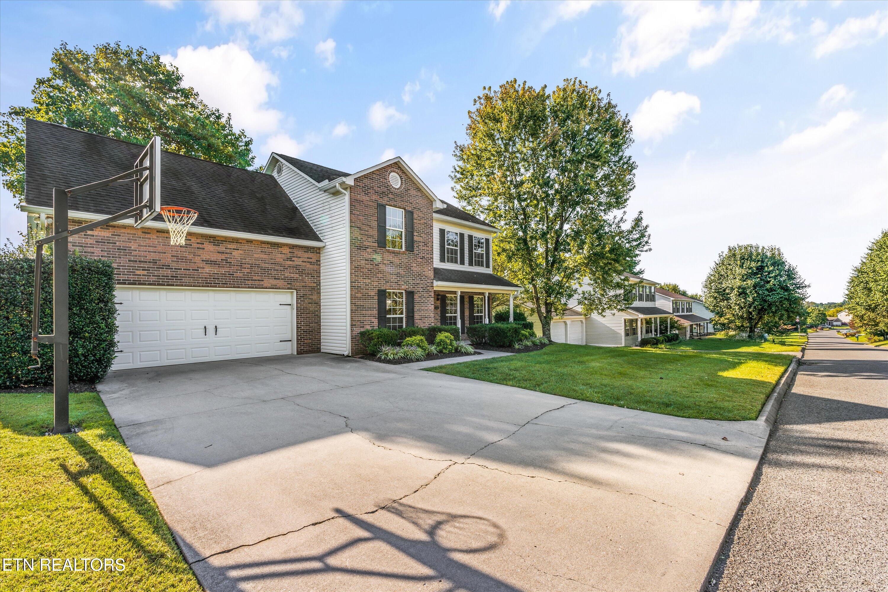 324 Ashworth Trail Powell, TN 37849 - Photo 3 of 47 03-324 Ashworth Trail-28