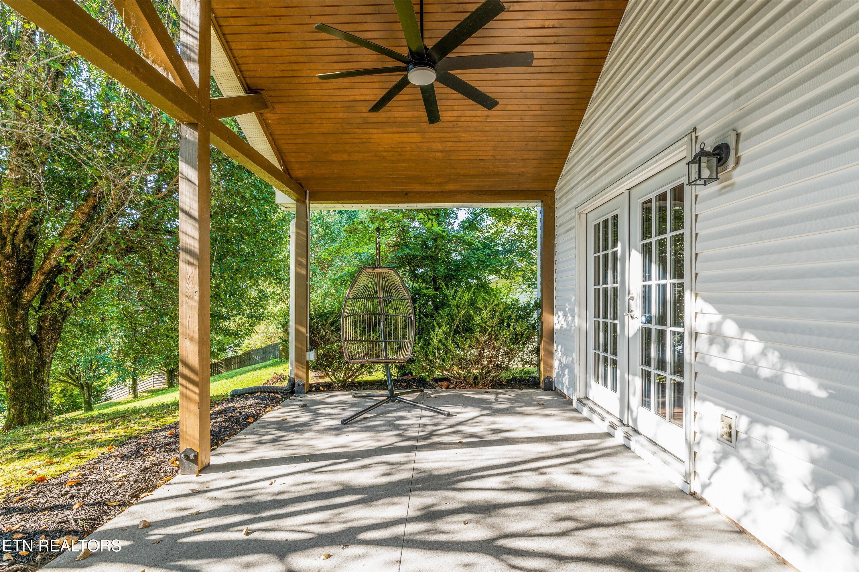 324 Ashworth Trail Powell, TN 37849 - Photo 37 of 47 30-324 Ashworth Trail-16