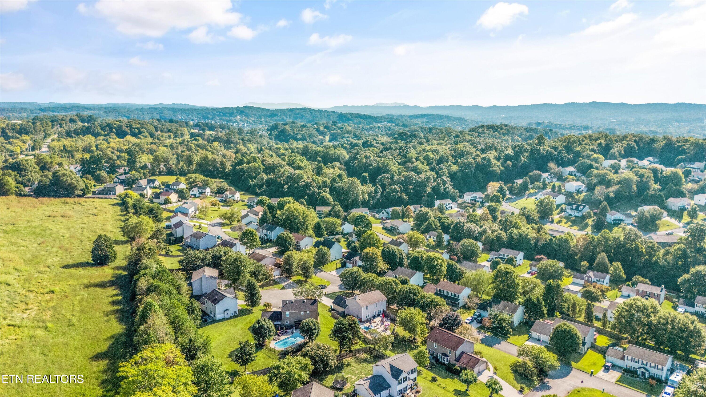 324 Ashworth Trail Powell, TN 37849 - Photo 45 of 47 38-324 Ashworth Trail-39