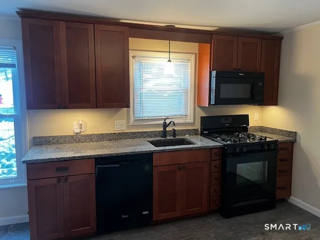 $1,800 | 64 Seymour Street, Bristol, CT 06010