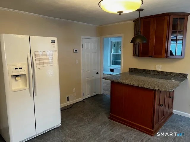 $1,800 | 64 Seymour Street, Bristol, CT 06010