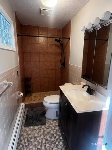 $1,800 | 64 Seymour Street, Bristol, CT 06010