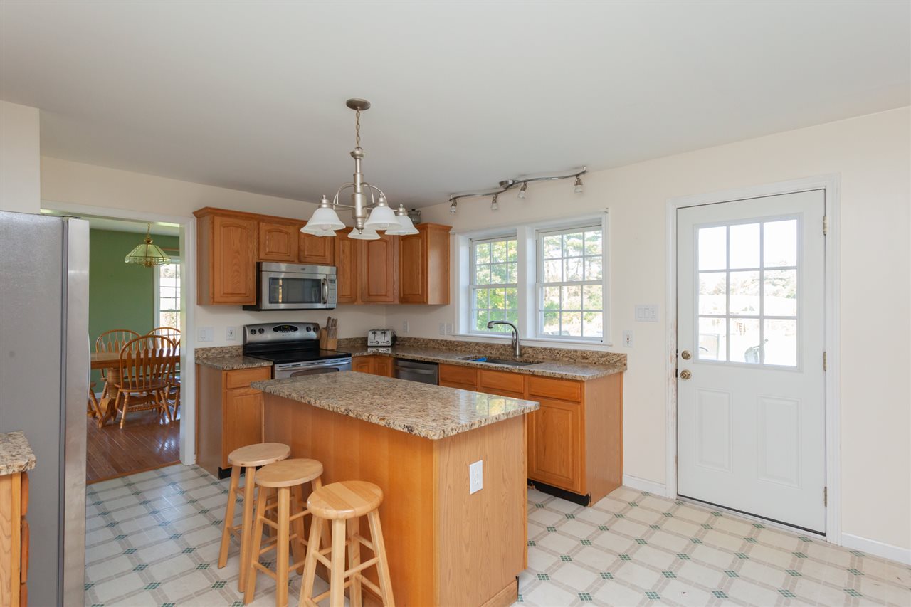 106 Cedar Road Eliot, ME 03903 - Photo 14 of 37 Gallery Image 14