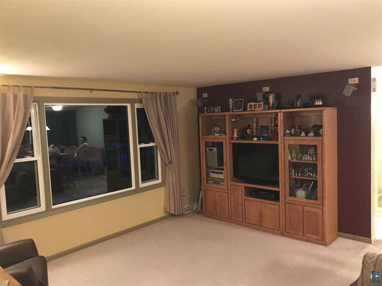 6998 Maple Grove Road Cloquet, MN 55720 - Photo 3 of 18 Gallery Image 3